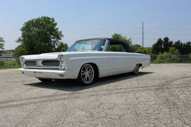 ** rare & different !! ** 1966 plymouth fury convertible ** custom **