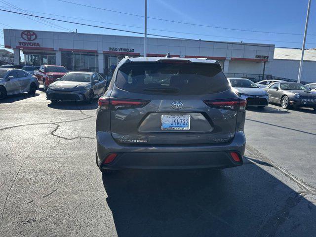 2024 toyota highlander xle