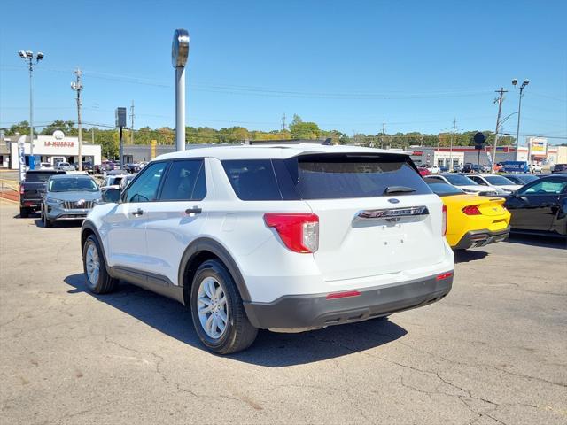 2021 ford explorer base