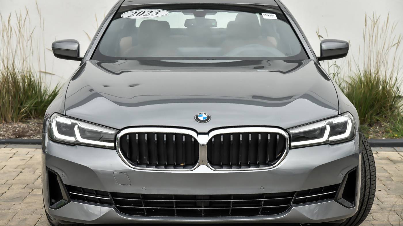 2023 bmw 5 series 530i