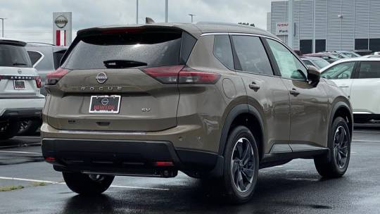 2024 Nissan Rogue sv