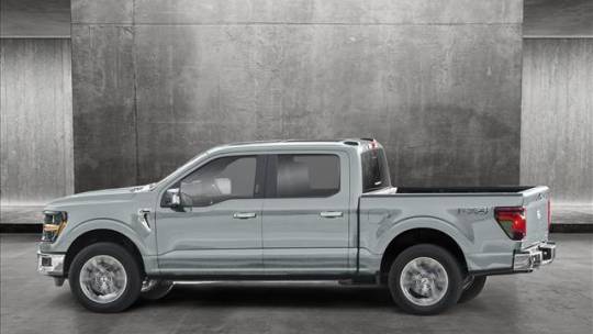 2024 Ford F-150 xlt black appearance package plus