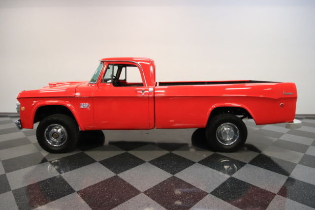 ultra rare 4x4, adventurer package, 383 v8, 72k original miles, very nice truck!