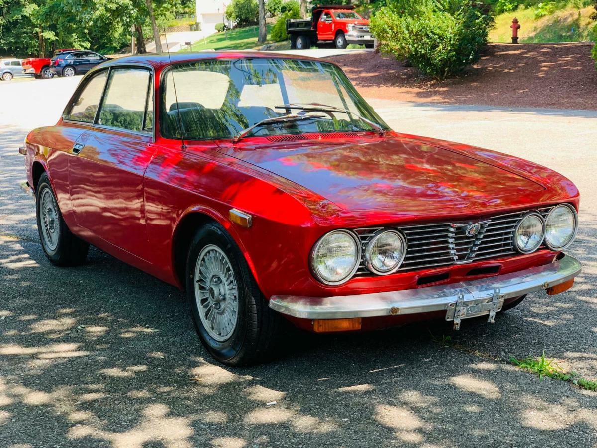 1972 alfa romeo gtv 2000 - nice driver