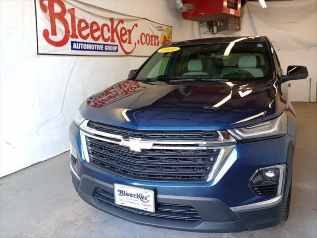 2022 chevrolet traverse ls