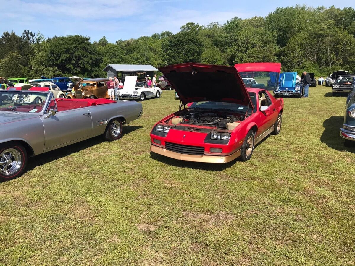 1986 chevrolet camaro z28 coupe 2-door 5.0l automatic 700r4 transmission
