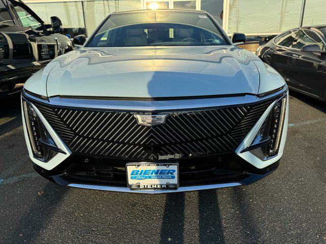 2024 cadillac lyriq luxury w/1sc