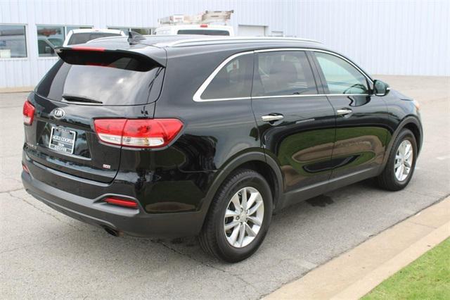 2017 kia sorento lx