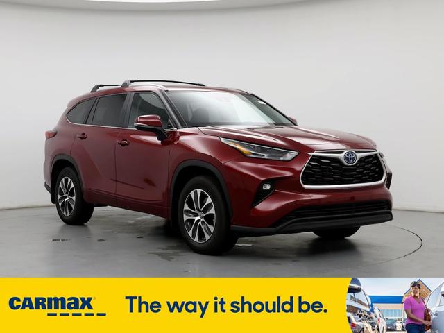 2023 toyota highlander hybrid xle