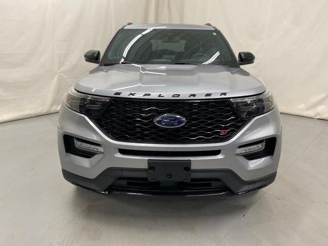 2023 ford explorer st