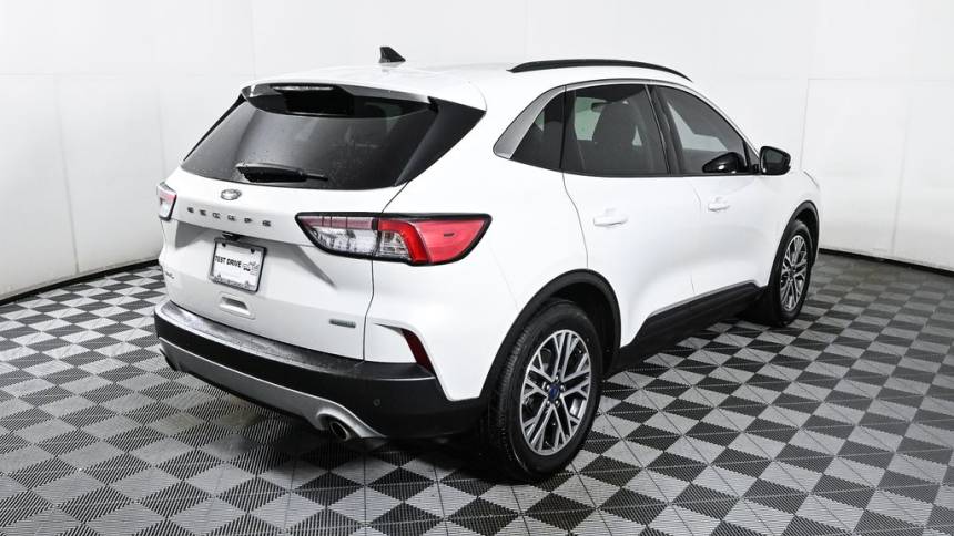 2020 ford escape sel