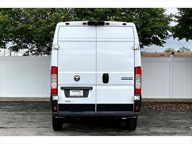 2024 ram promaster 2500 tradesman