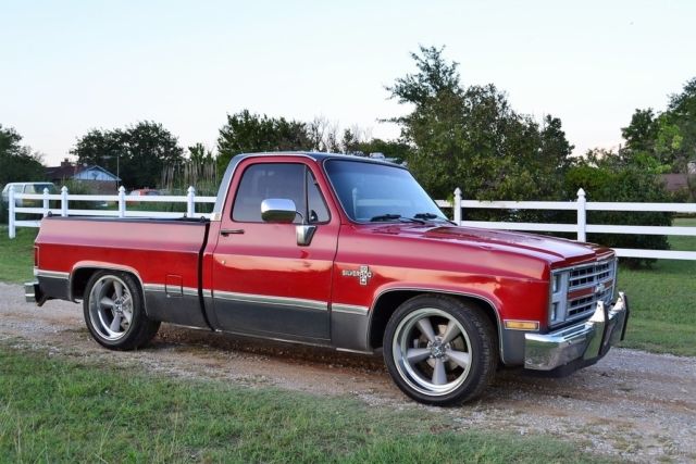 1986 c10 chevy pickup truck short bed, square body, ac, v8, must see