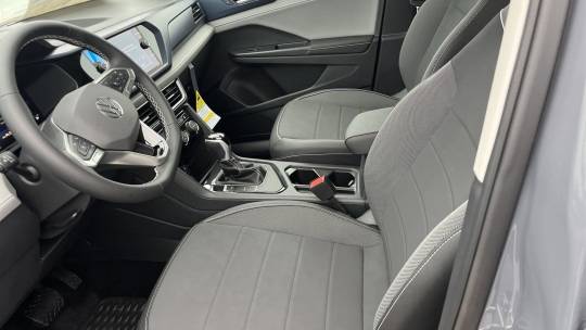 2024 Volkswagen Taos