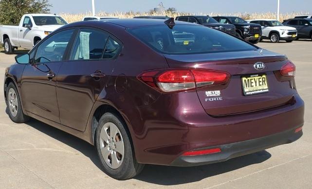 2017 kia forte lx