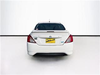 2015 Nissan Versa 1.6 s