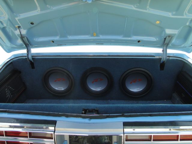 1975 pontiac grandville conv. - lots of music