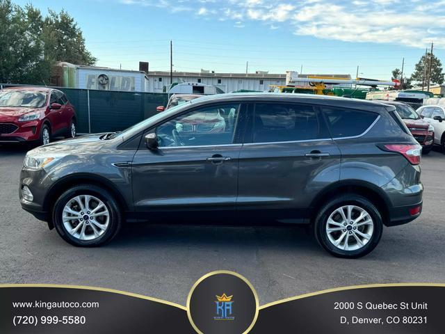 2017 ford escape se