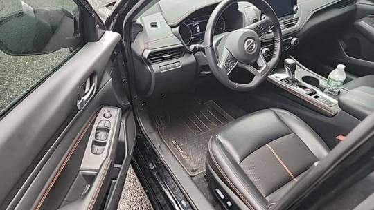 2022 nissan altima 2.5 sr