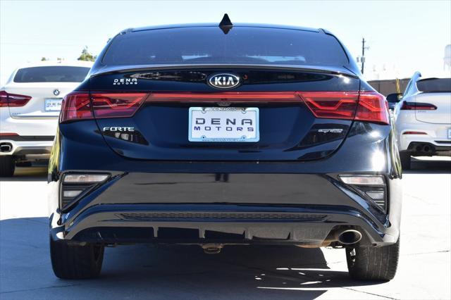 2021 kia forte gt-line