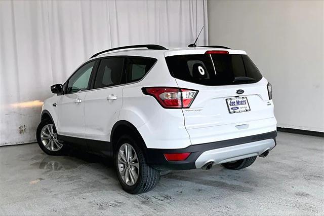 2018 ford escape se