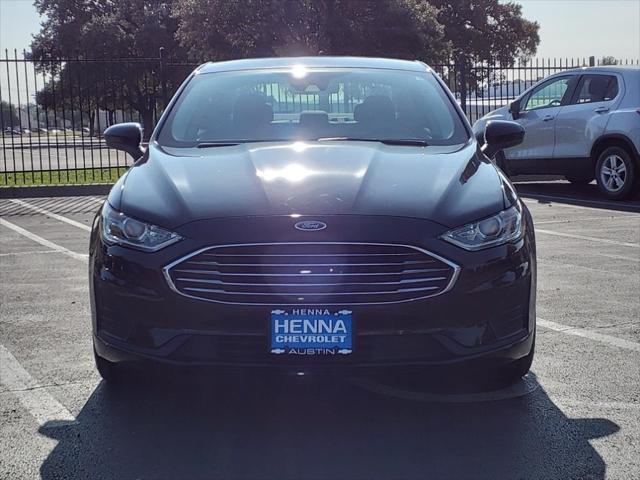 2020 ford fusion se