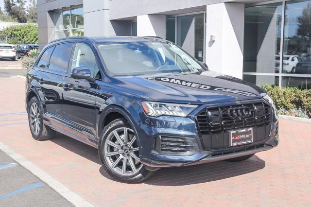 2023 audi q7 45 premium plus