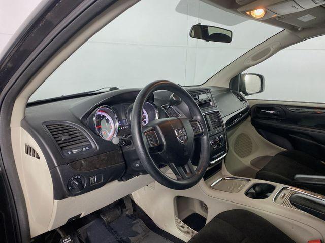2012 dodge grand caravan sxt