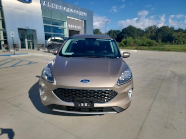 2021 ford escape titanium