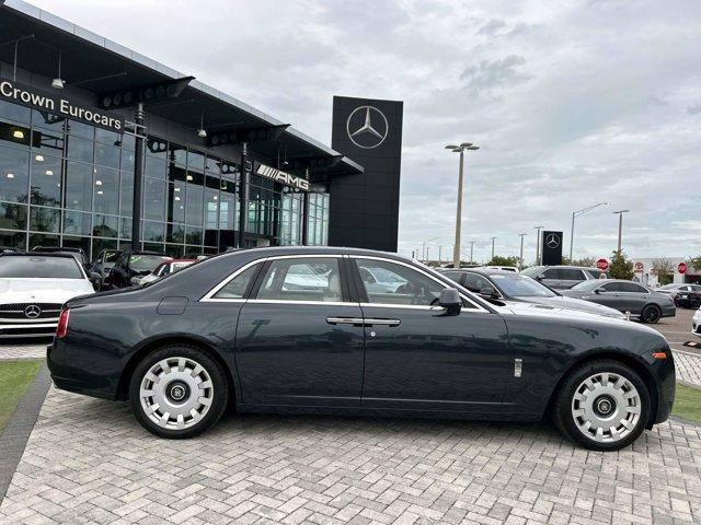 2013 rolls-royce ghost base