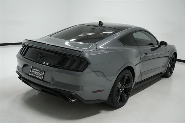2023 ford mustang ecoboost premium