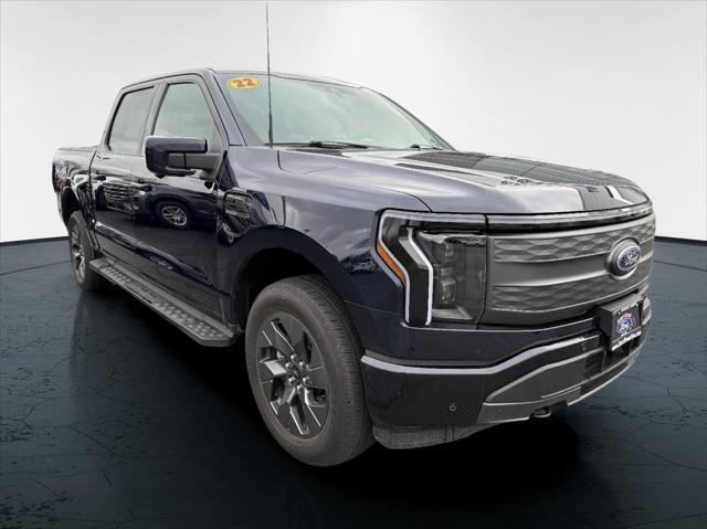 2022 ford f-150 lightning lariat