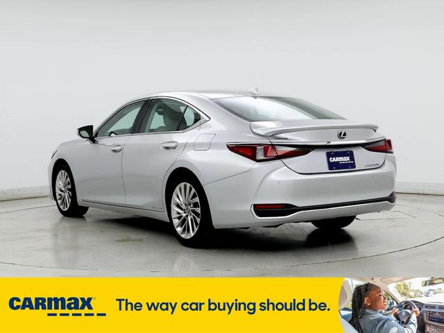 2020 lexus es 300h luxury