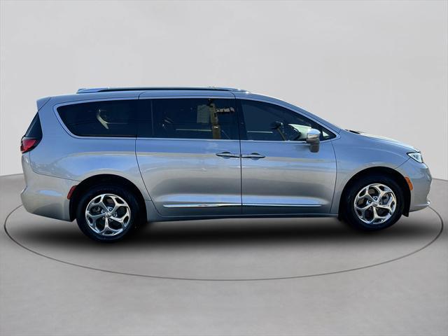 2021 chrysler pacifica limited