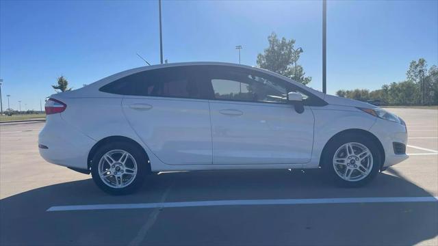 2018 ford fiesta se