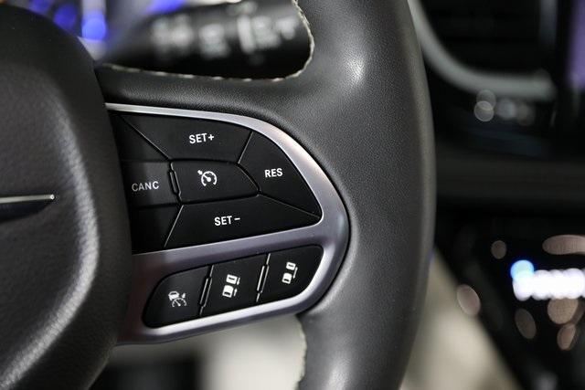 2022 chrysler pacifica limited