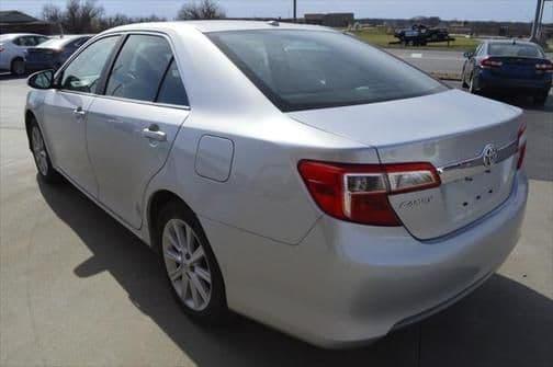 2014 toyota camry xle in dresden, missouri