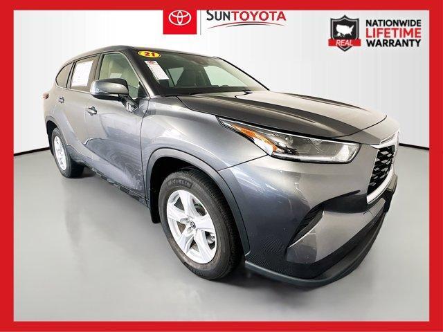 2021 toyota highlander l