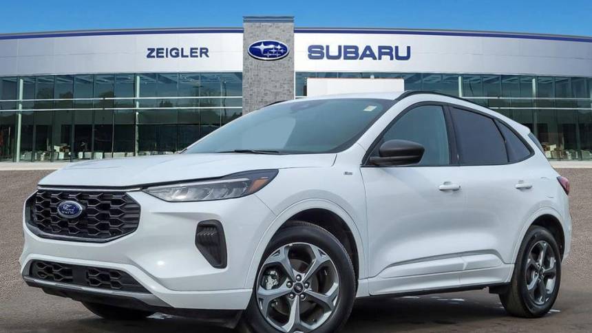 2023 ford escape st-line