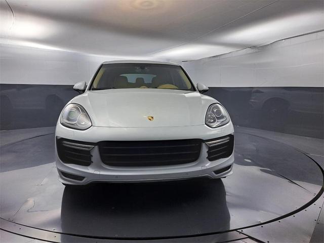 2016 porsche cayenne gts
