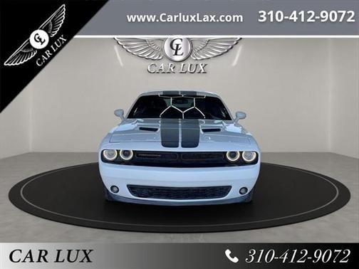 2017 dodge challenger