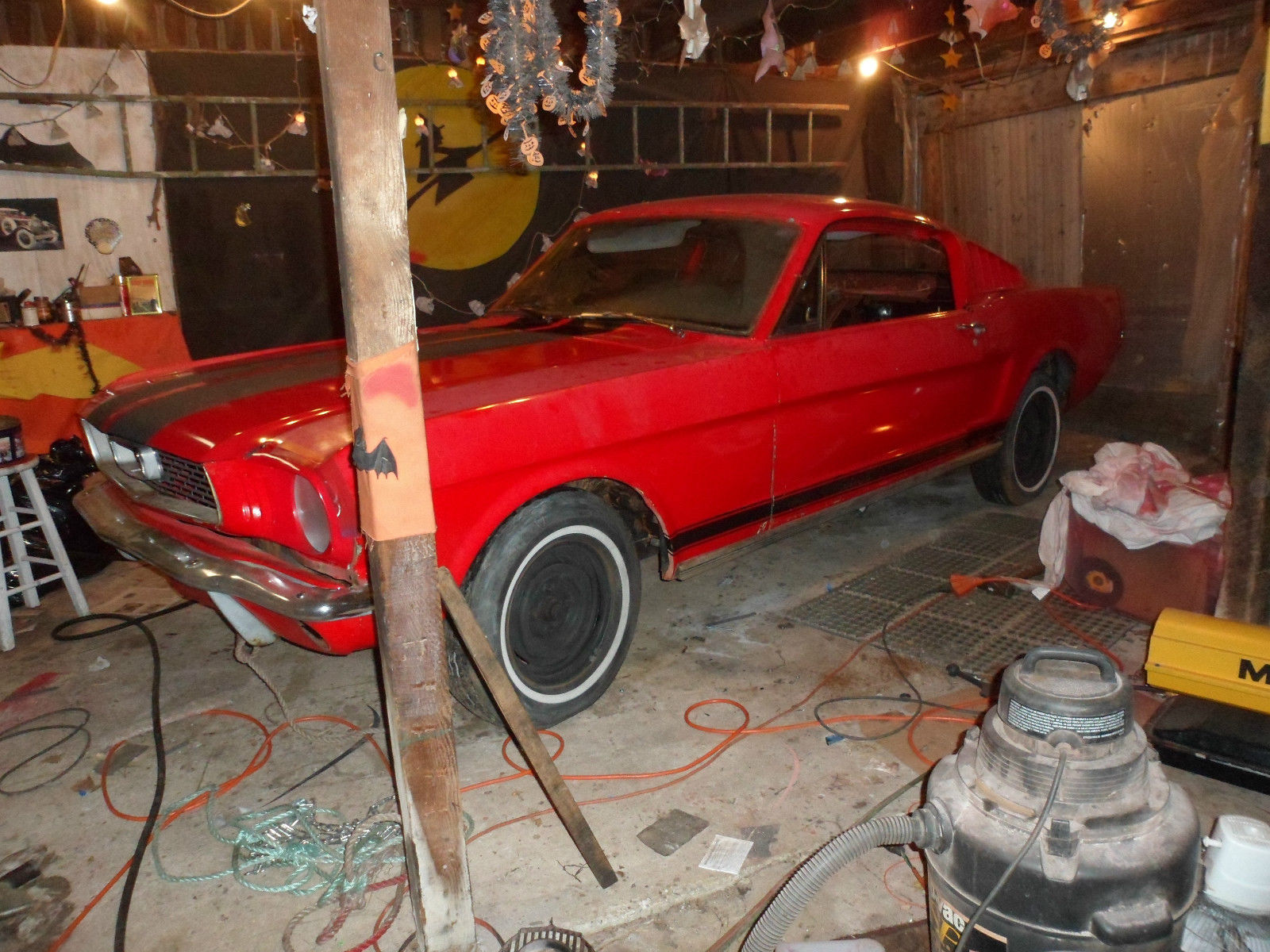 1966 ford mustang base fastback 2-door 3.3l