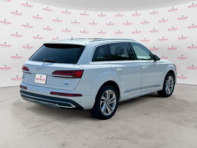 used 2023 audi q7 45 premium plus