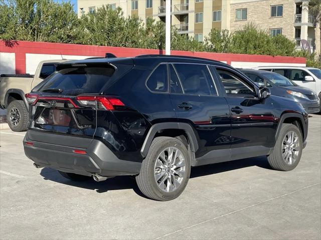 2022 toyota rav4 xle