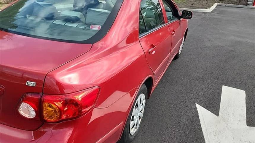 2010 toyota corolla le