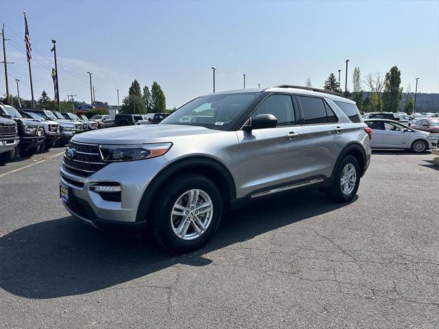 2021 ford explorer xlt