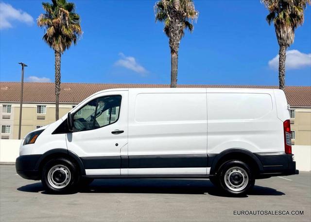 2015 ford transit-150 base