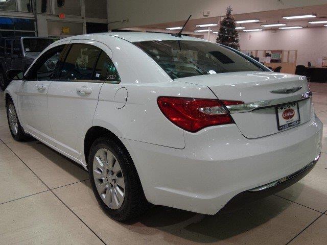 2014 chrysler 200 lx lx 4dr sedan for sale in henderson, nevada