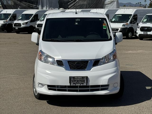 2017 nissan nv200 sv