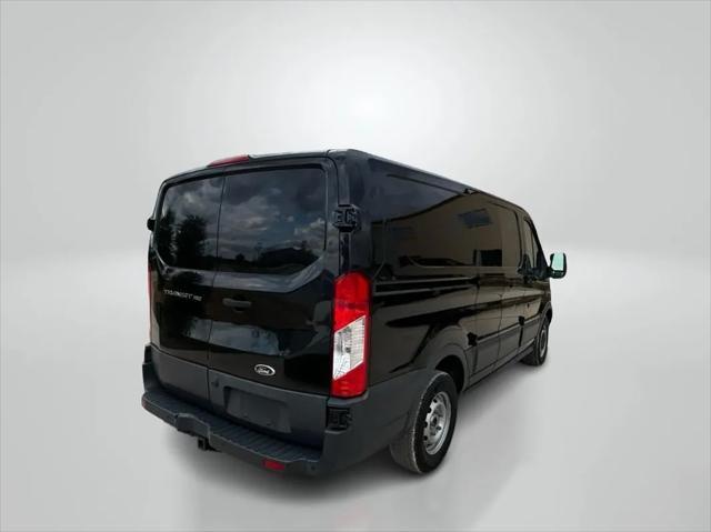 2015 ford transit-150 base